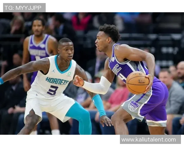 尼克斯与黄蜂激战正酣2018年12月15日精彩回顾与赛后分析